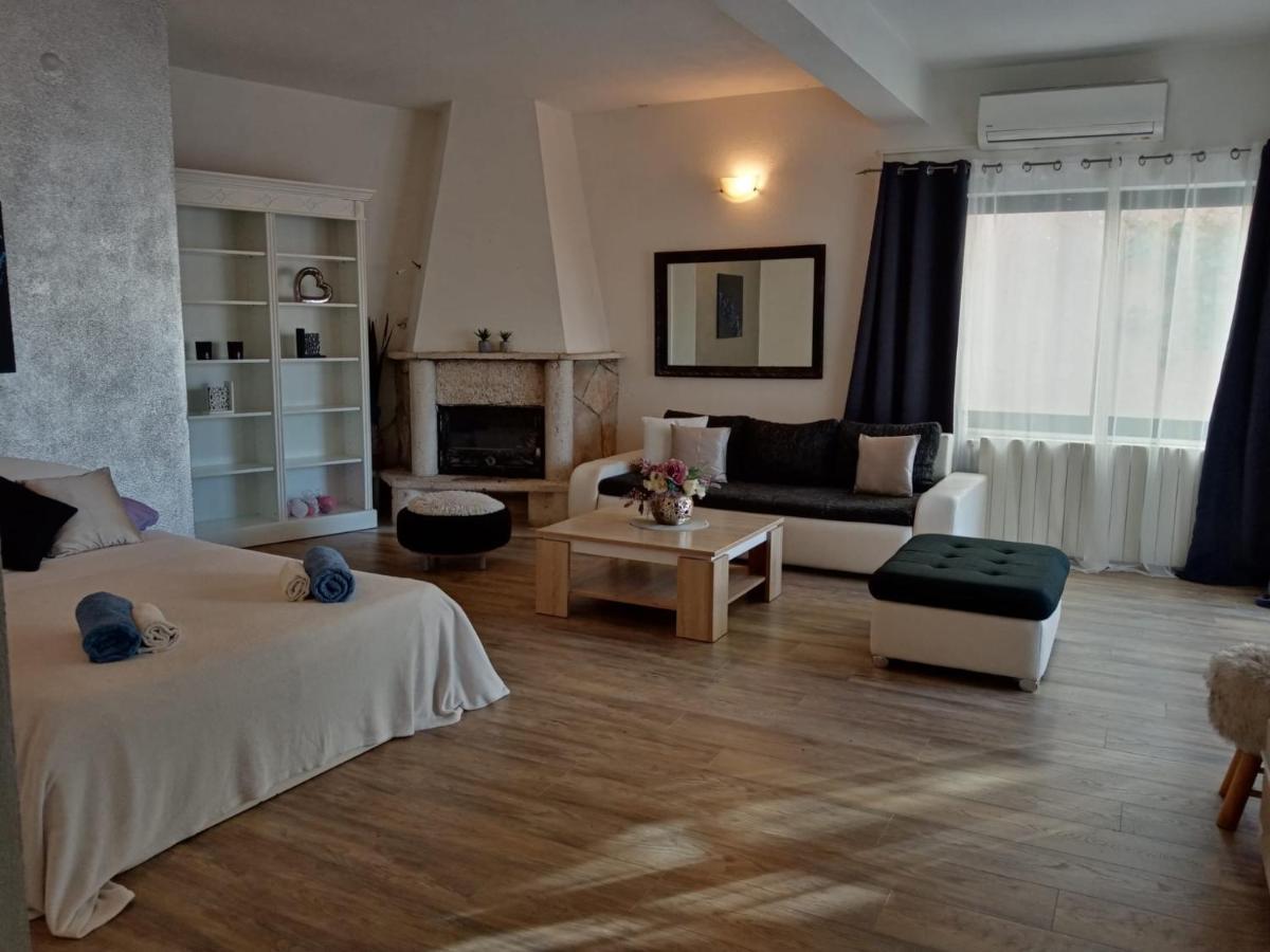 Apartmani Niko Drašnice Exterior foto